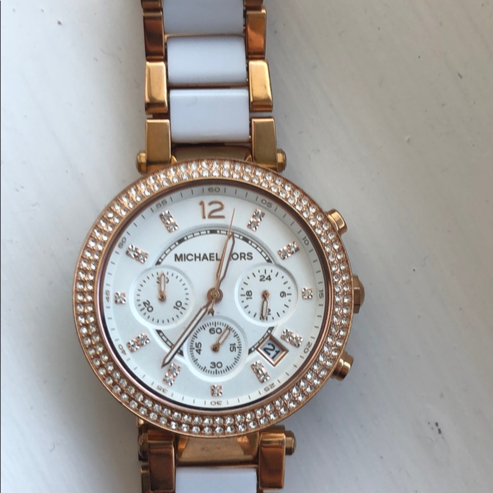 MICHAEL KORS watch